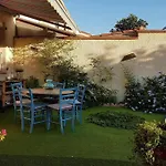 Belle Climatisee Avec Jardin Dans Village Charmand A 10min De La !!! Villa