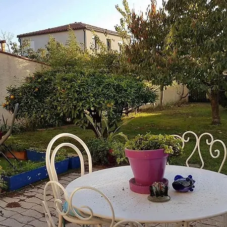 Villa Belle Climatisee Avec Jardin Dans Village Charmand A 10min De La !!! Palau-del-Vidre