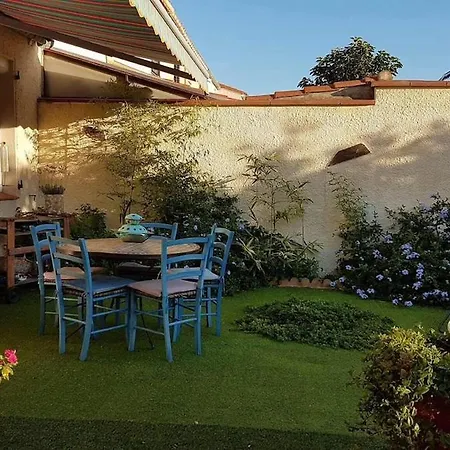 Belle Climatisee Avec Jardin Dans Village Charmand A 10min De La !!! Vila